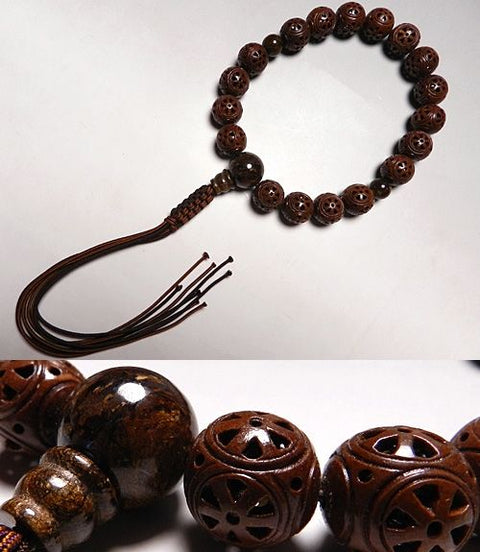 Men's prayer beads, carved with Maya Bodhi tree and tiger jazz perch