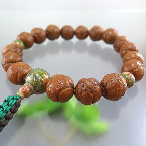 Men's Buddhist rosary, Buddha's eye Bodhi tree, 17 beads, epidot finish, limited edition