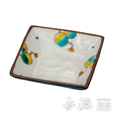 Kutani ware plate