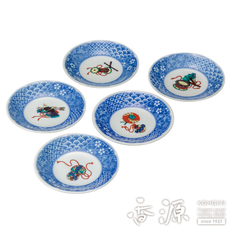 Kutani ware plate set