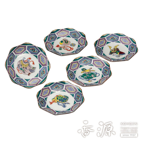 Kutani ware plate set