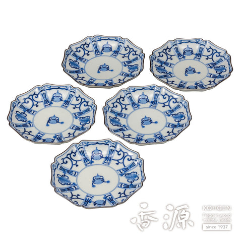 Kutani ware plate set