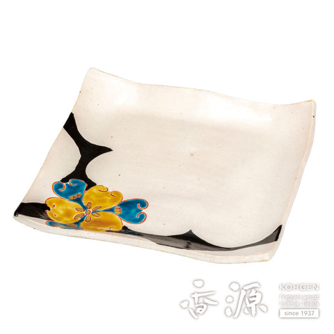 Kutani ware plate