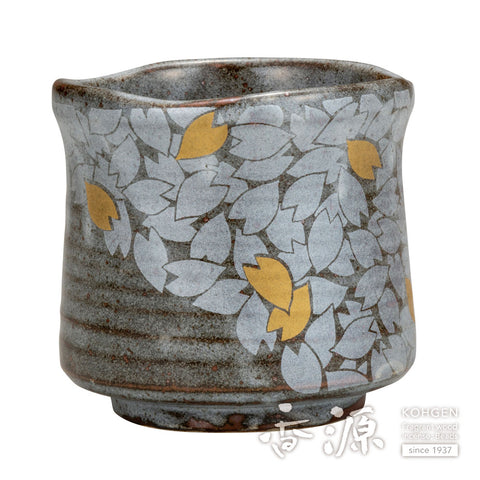 Kutani ware large teacup