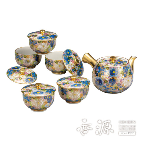 Kutani ware tea set with lid