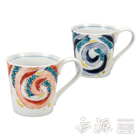 Kutani ware pair mug