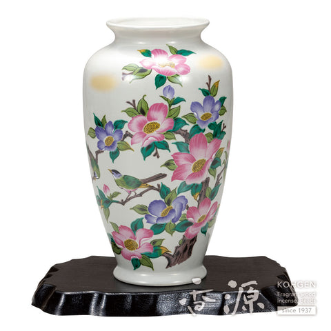 Kutani ware vase