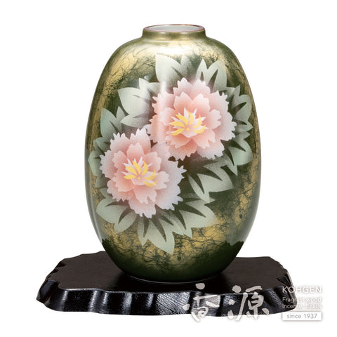 Kutani ware vase