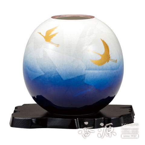 Kutani ware vase