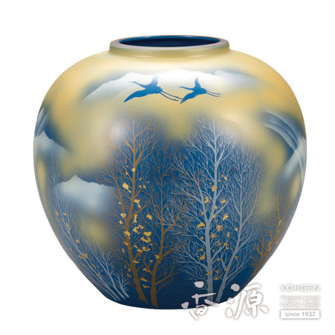Kutani ware vase