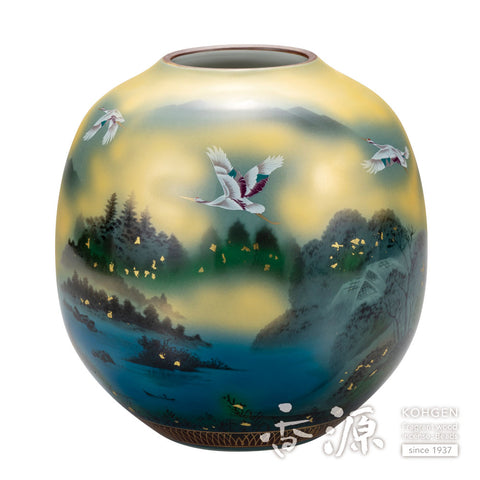 Kutani ware vase