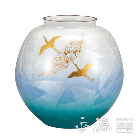 Kutani ware vase