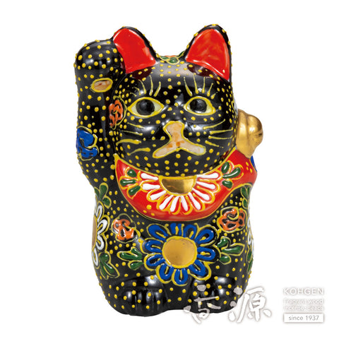 Kutani ware beckoning cat