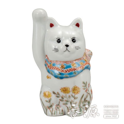 Kutani ware beckoning cat