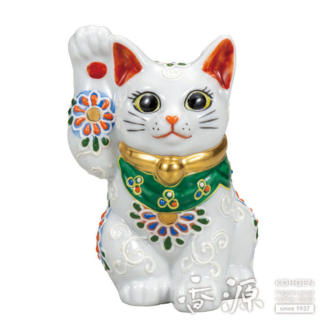 Kutani ware beckoning cat
