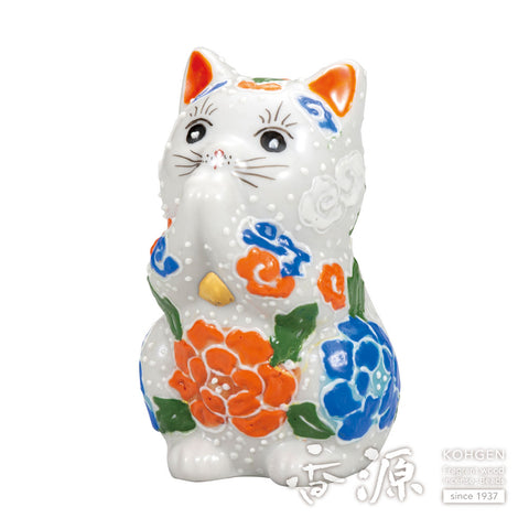 Kutani ware prayer cat