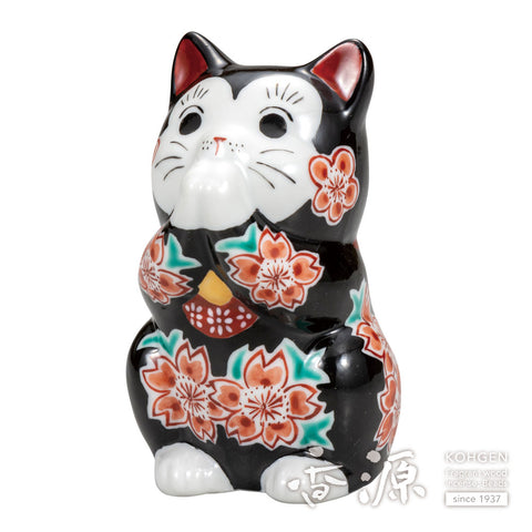 Kutani ware prayer cat