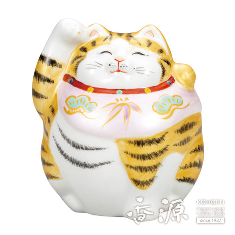 Kutani ware lucky cat