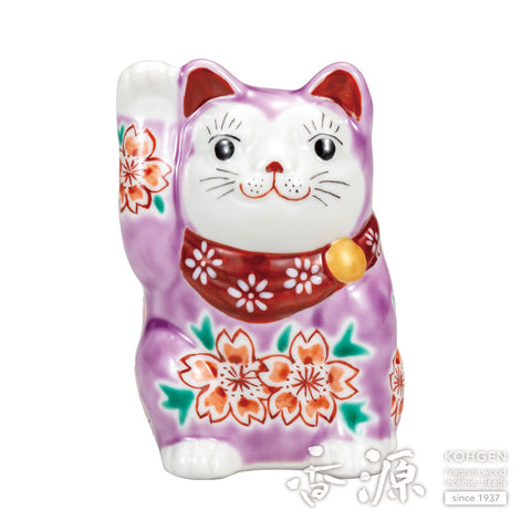 Kutani ware beckoning cat