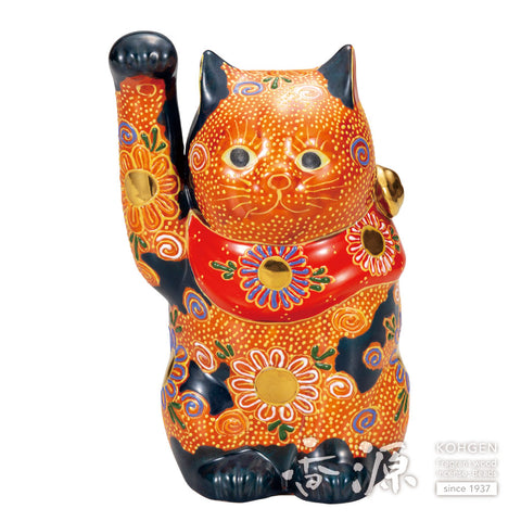 Kutani ware beckoning cat