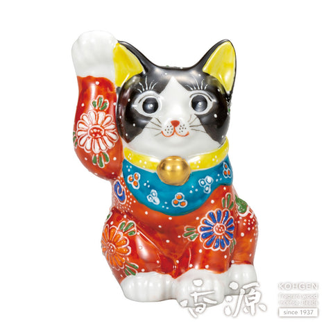 Kutani ware beckoning cat