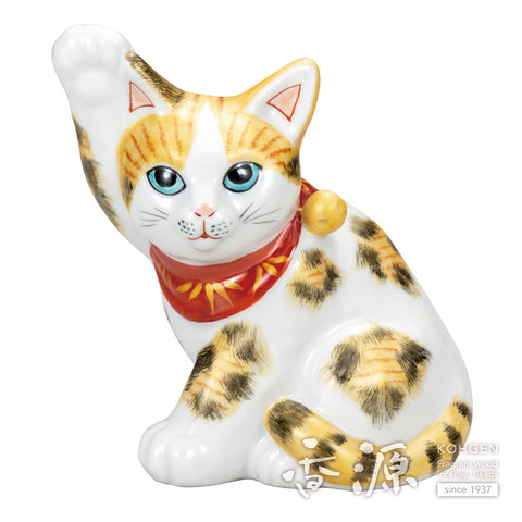 Kutani ware beckoning cat