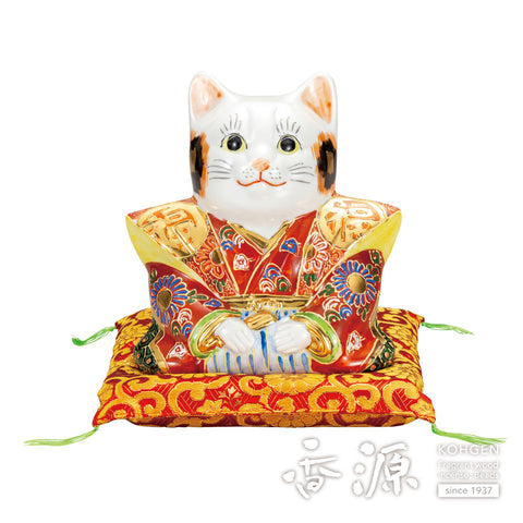 Kutani ware bowing Fukusuke cat