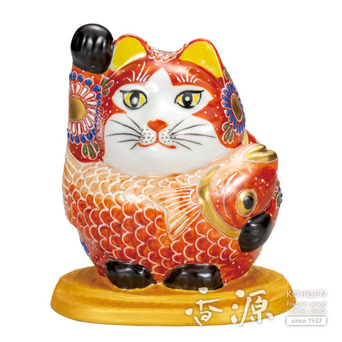 Kutani ware beckoning cat