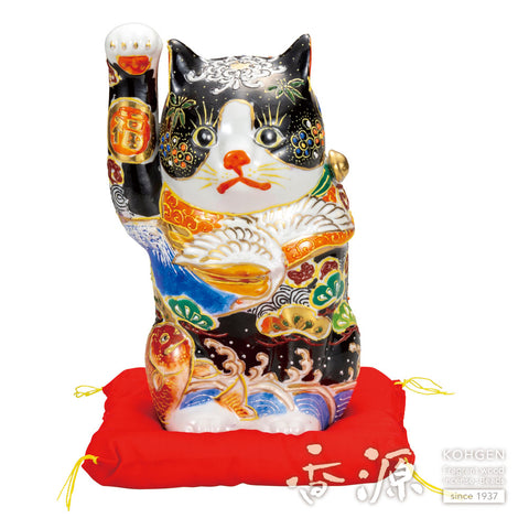 Kutani ware beckoning cat