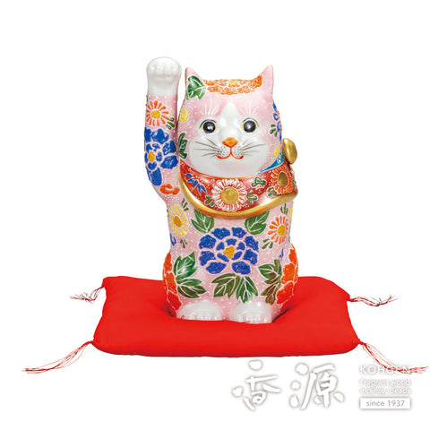 Kutani ware beckoning cat