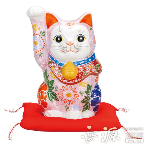 Kutani ware beckoning cat