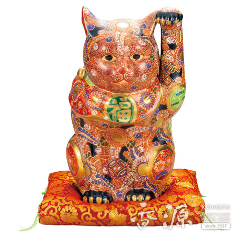 Kutani ware beckoning cat