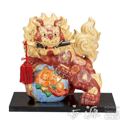Kutani ware sword lion