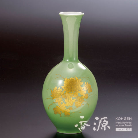 Kutani ware vase