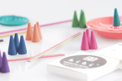 What's the difference between incense and aroma?