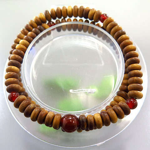 Sandalwood 108-bead bracelet, double layered, with agate