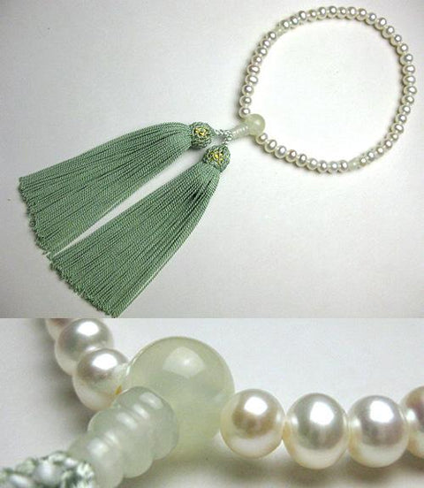 Women's prayer beads, potato-shaped freshwater pearls, serpentine finish, celadon tassel