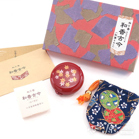 Osagawa Nisaburo Shoten Japanese Solid Perfume – Tennyo no Kaori