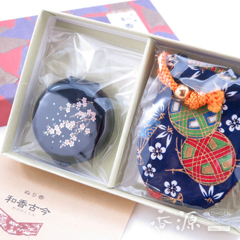 Osagawa Nisaburo Shoten Japanese Solid Perfume – Tennyo no Kaori