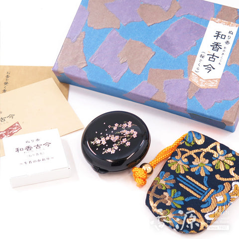 Osagawa Nisaburo Shoten Japanese Solid Perfume – Ushiwaka no Kaori