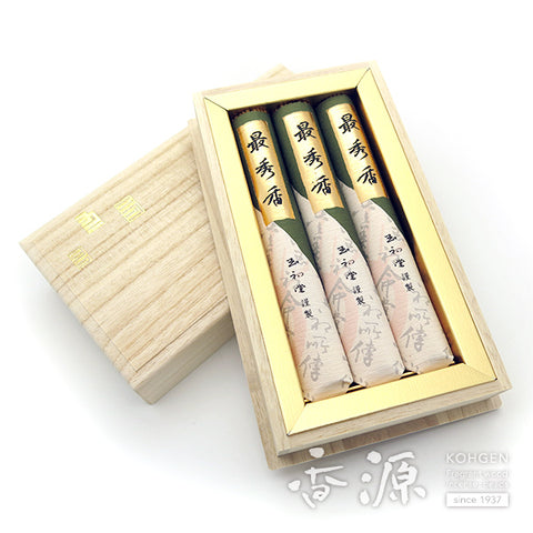 Gyokushodo Stick Incense Gift Set Saishuko Short Stick 3 packages in Paulownia box