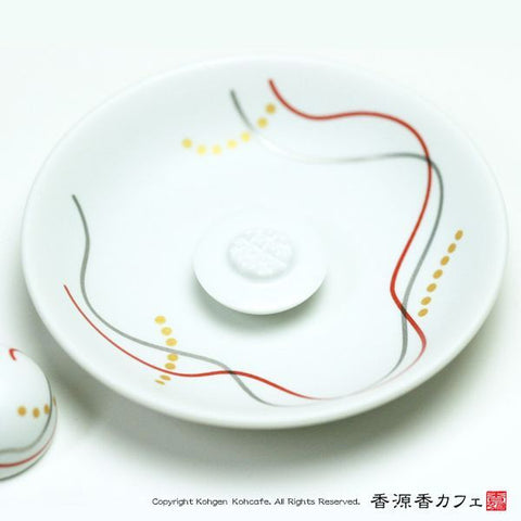 Arita Ware Incense Plate & Holder Set – Hana Kanzashi Series
