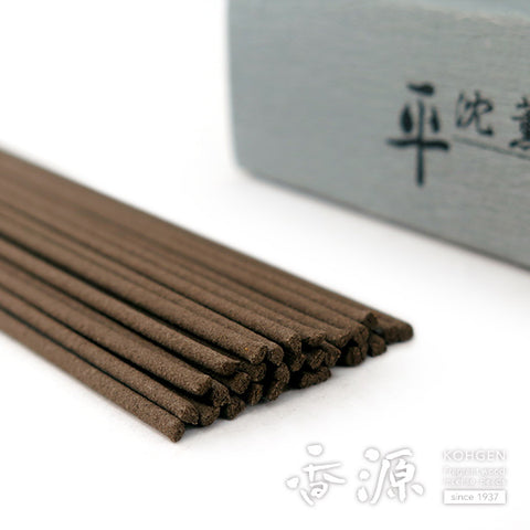 Kunmeido Incense Sticks, Jinkun Heian, Agarwood