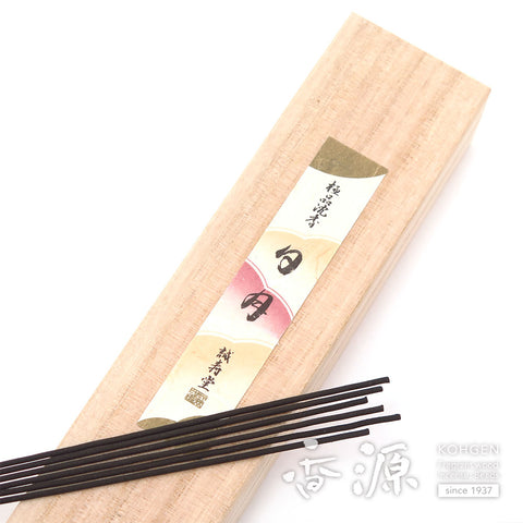 Seijudo Incense Sticks, Gokuhin Jinkoh Nichigetsu, Agarwood