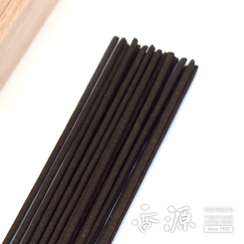 Seijudo Incense Sticks, Shiragiku, Agarwood