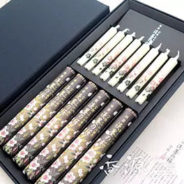Specially selected light ink cherry blossoms