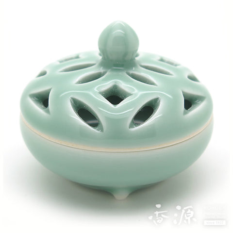 Arita Ware Incense Burner, Seiji