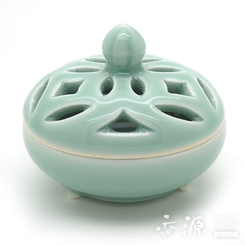 Arita Ware Incense Burner – Celadon Shippo Motif