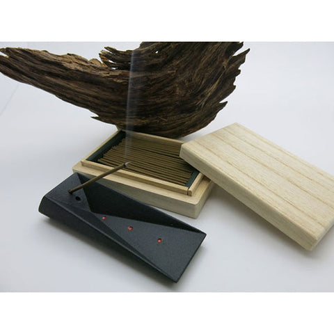 Baieido Kyara Incense & Nambu Ironware Holder Set “KYARA”