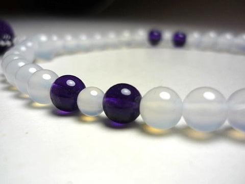 Women's Prayer Beads, White Agate, Amethyst Four-Point Style
